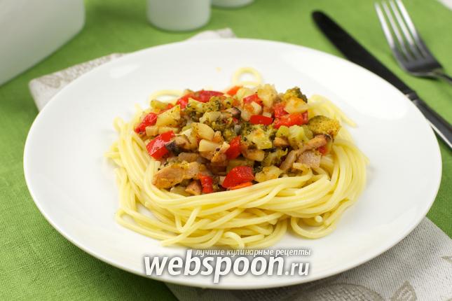 Фото Спагетти c беконом и овощами