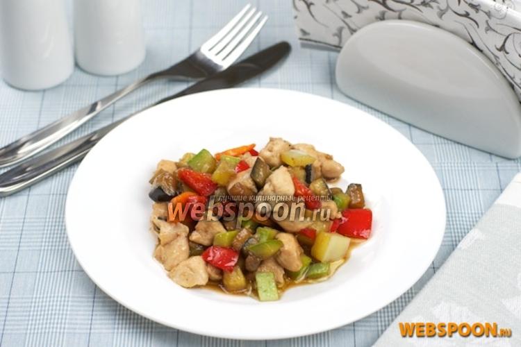 Фото Куриное филе с овощами в соевом соусе