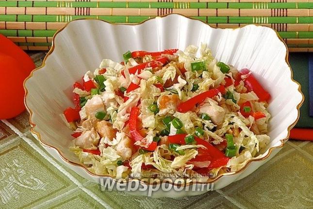 Фото Салат из пекинской капусты с курицей
