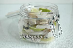 Сельдь, маринованная с лаймом | Рецепт маринованной сельди с фото | Домашняя маринованная сельдь | Домашняя селедка на Webspoon.ru новые фото Сельдь, маринованная с лаймом | Рецепт маринованной сельди с фото | Домашняя маринованная сельдь | Домашняя селедка на Webspoon.ru новые фото