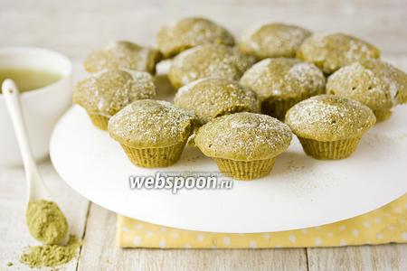 Фото рецепта «Зелёные» кексы с чаем маття в микроволновке