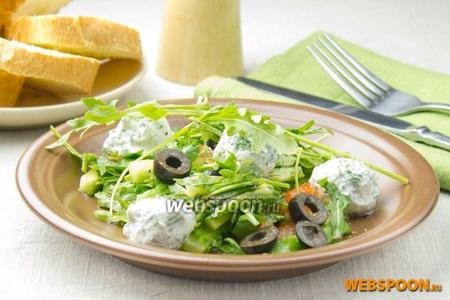 Фото рецепта Овощной салат с сыром Фета