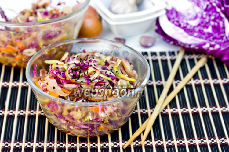 Фото Корейский салат с овощами и свиными ушками