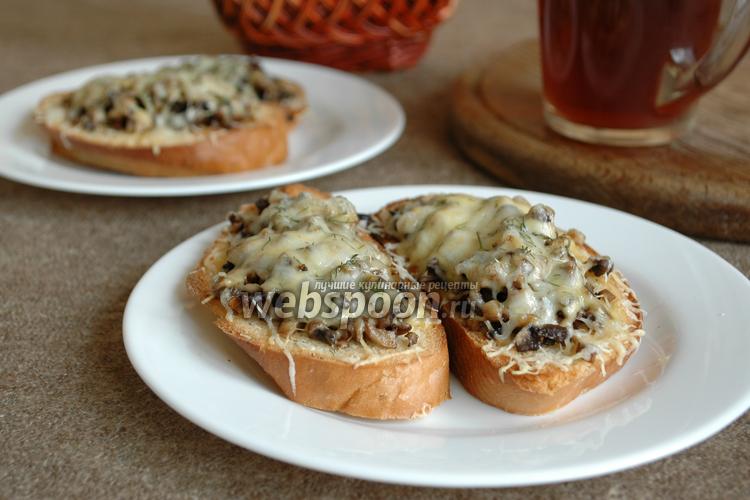 Фото Гренки с грибами и сыром