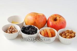 Чтобы приготовить яблоки, запечённые в микроволновке, нам понадобятся яблоки, курага, грецкие орехи, изюм, ягоды из варенья (у меня варенье из черноплодной рябины), мёд.