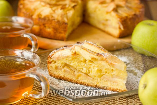 Фото Двухслойный яблочный пирог