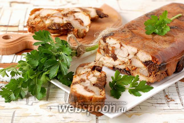 Фото Куриный рулет в желе