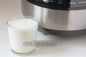 Для приготовления творога в мультиварке нам понадобится кислое молоко и мультиварка (у меня мультиварка Polaris).