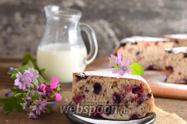 Фото Банановый кекс с черникой в мультиварке