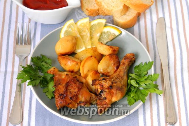 Фото Курица с картофелем, лимоном и чесноком