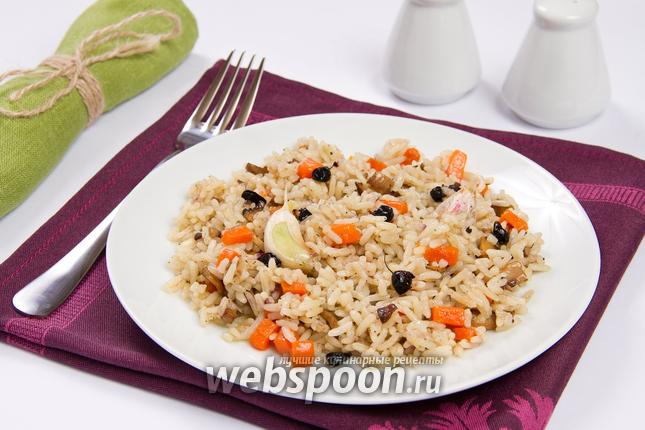 Фото Плов с шампиньонами