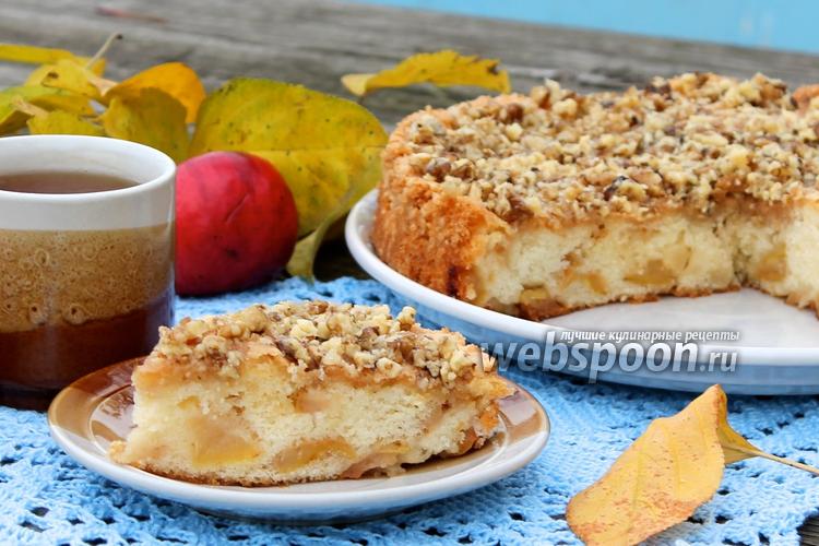 Рецепт Яблочный пирог с грильяжем