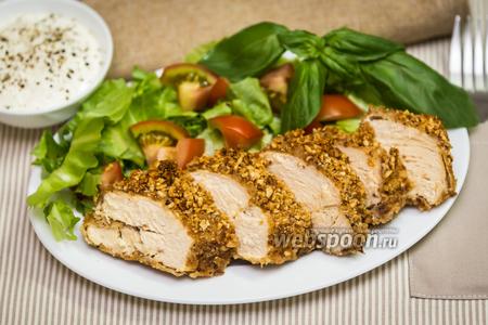 Фото рецепта Куриные грудки в арахисовой панировке