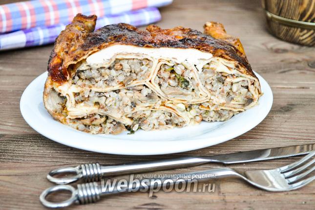 Фото Курица фаршированная блинами