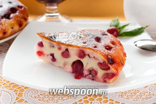 Фото Клафути с крыжовником в мультиварке