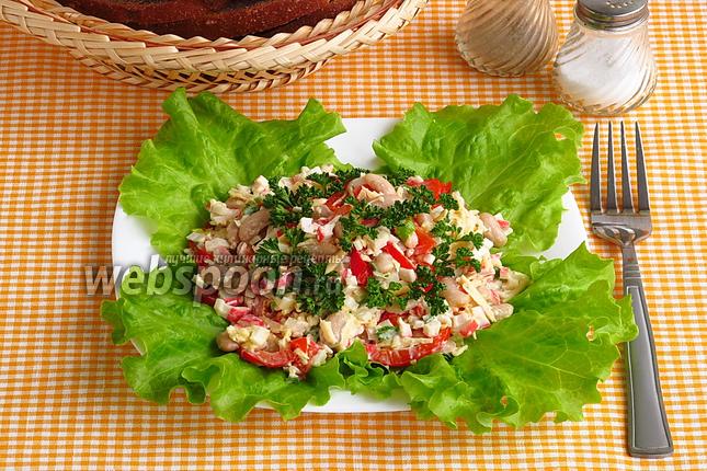 Фото Салат из фасоли с овощами