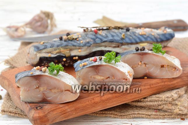 Фото Скумбрия солёная в морозильной камере