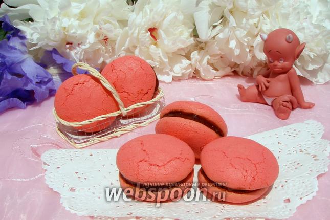 Фото Печенье Red Macarons