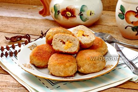 Фото рецепта Куриные котлеты с сыром