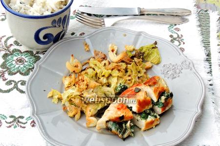 Фото рецепта Конвертики из куриного филе с капустой