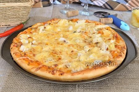 Пицца с ананасами и курицей видео рецепт