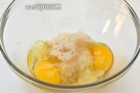 Пошаговый рецепт Пирог с персиком в мультиварке
