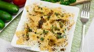 Фото рецепта Фарфалле с луком и грибами шиитаке