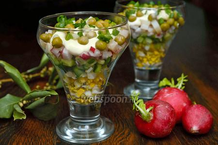 Фото рецепта Весенний салат с редисом