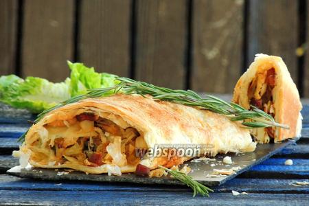 Фото рецепта Штрудель с капустой