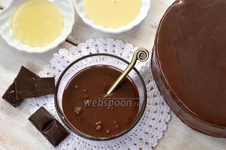 Фото рецепта Зеркальная шоколадная глазурь от Пьера Эрме