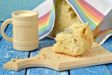 Фото рецепта Французский хлеб с кедровыми орешками в хлебопечке