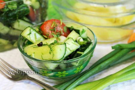 Фото рецепта Малосольные огурцы и помидоры в пакете