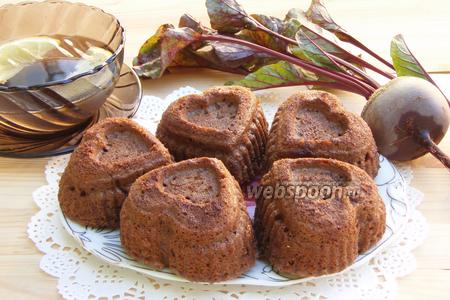 Фото рецепта Свекольные маффины с шоколадом