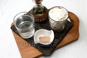 Для приготовления нам понадобятся вода, мука пшеничная, оливковое масло, соль, нори и дрожжи сухие.