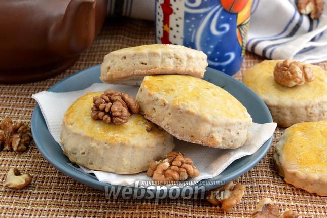 Фото Сконы с корицей и грецким орехом
