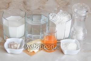 Итак, продукты для приготовления домашнего хлебушка: пшеничная мука, вода кипяченая, дрожжи, соль, мед натуральный, молоко, сухие сливки и масло сливочное.