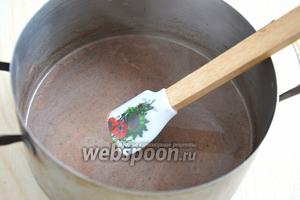 Затем остудите смесь до 40-50°С. Добавьте желатин и растворите его. Я использовала желатин не требующий замачивания.