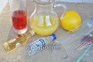 Для коктейля потребуется водка, персиковый ликёр, сок апельсиновый и клюквенный, лёд, трубочки для коктейля, зонтики, долька апельсина для украшения и высокий бокал.