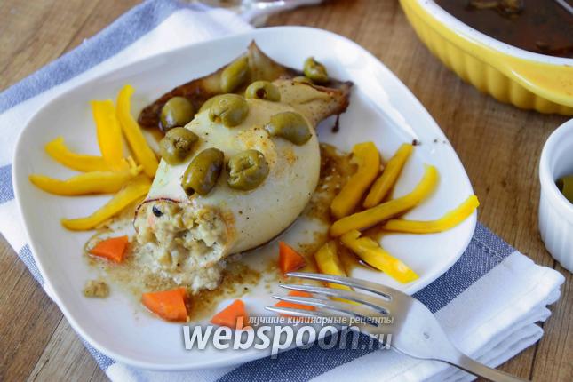 Фото Кальмар фаршированный мореродуктами