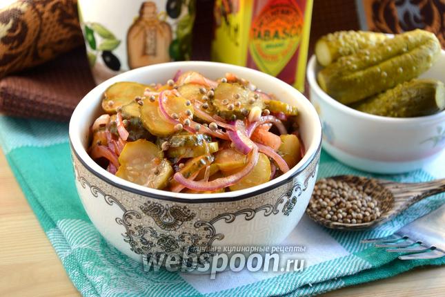 Фото Острая закуска из маринованных огурцов