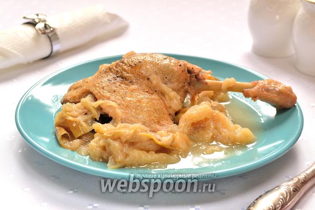 Фото Утиные окорочка с яблоками в скороварке
