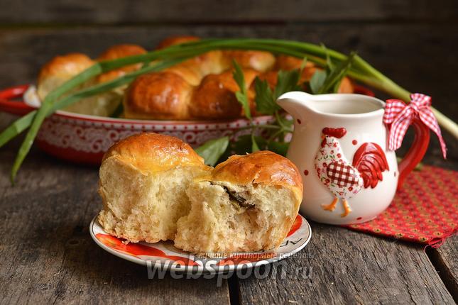 Фото Пирожки с консервированным горошком, рисом и сардинами