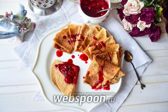 Фото Блины цельнозерновые с ягодами