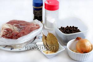 Для того, чтобы приготовить мясо для бутербродов, возьмём мякоть говядины, лучше молодого животного, сушёный чеснок пластинками или свежий, луковицу, сушёные коренья, перец чёрный горошком, красный перец, соль по вкусу, лавровый лист.