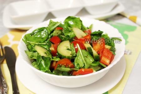 Фото рецепта Салат со шпинатом «Разгрузочный»