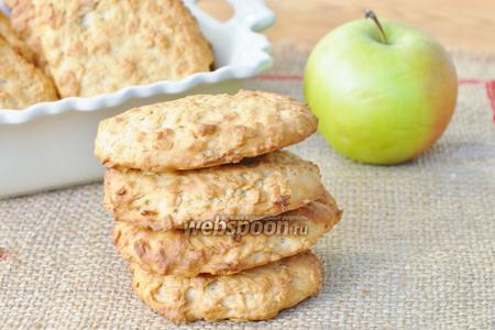 Фото рецепта Овсяное печенье на йогурте