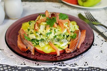 Салат с красной рыбой слабосоленой и свежим огурцом очень вкусный рецепты с фото