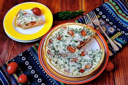 Фото рецепта Заливной пирог с кижучем в мультиварке