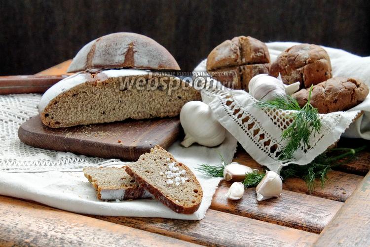 Фото Чёрный хлеб с чесноком