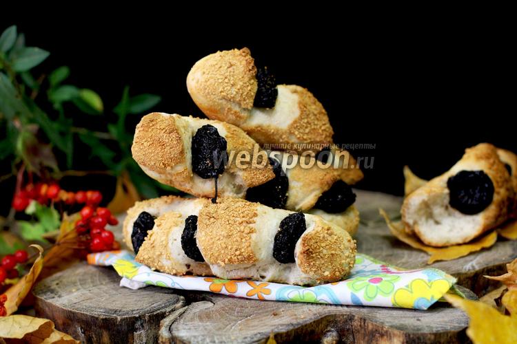 Фото Булочки с черносливом в хлебопечке